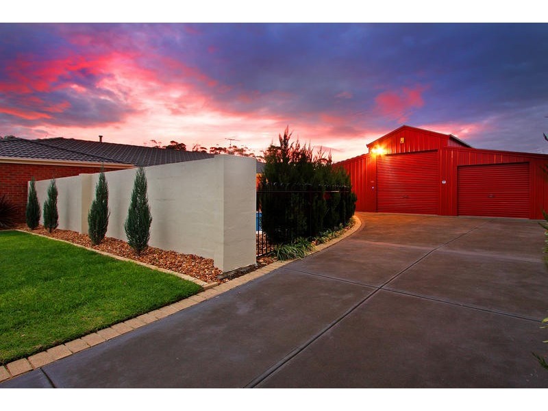 9 Balcombe Drive, Mount Martha VIC 3934