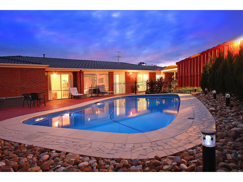 9 Balcombe Drive, Mount Martha VIC 3934