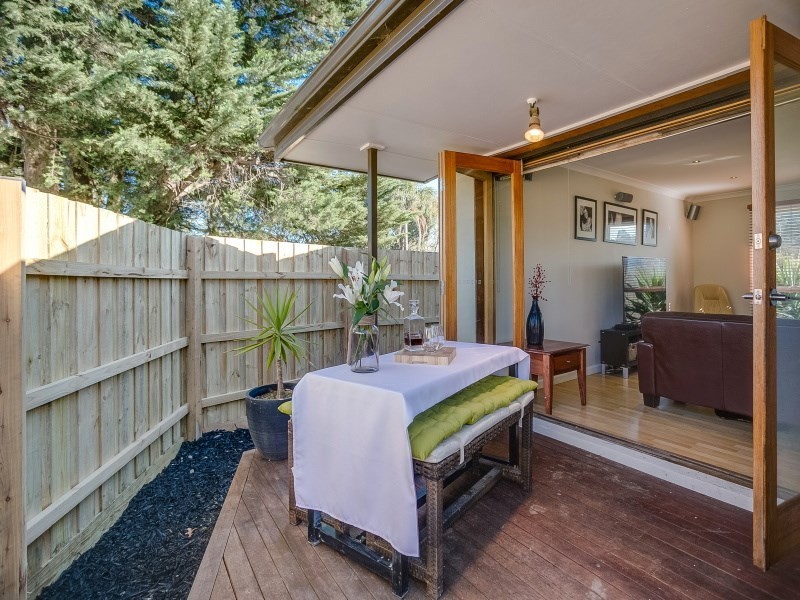 6 Reid Court, Mornington VIC 3931