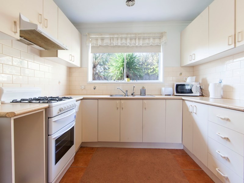 3/25-27 Barkly Street, Mornington VIC 3931