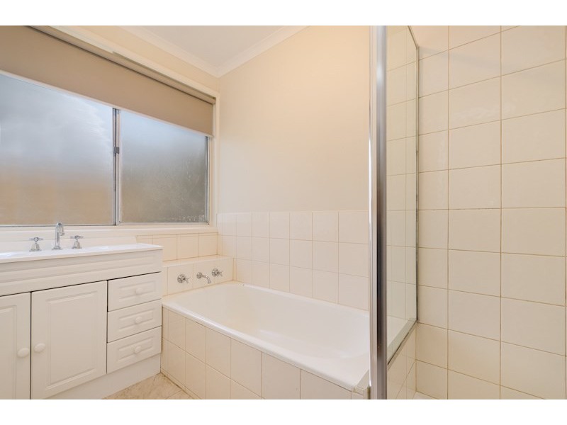 43 Sanderling Crescent, Mornington VIC 3931