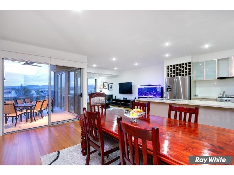 22 Spinnaker Terrace, Safety Beach VIC 3936