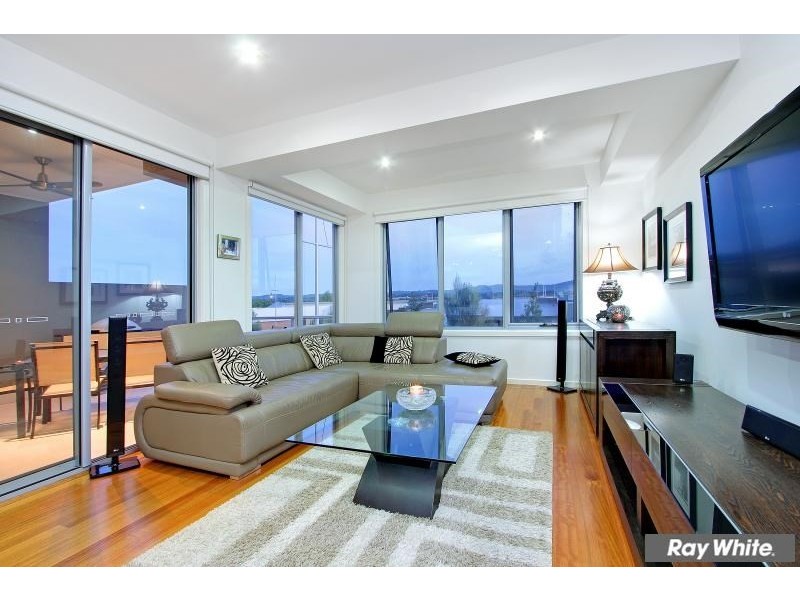 22 Spinnaker Terrace, Safety Beach VIC 3936