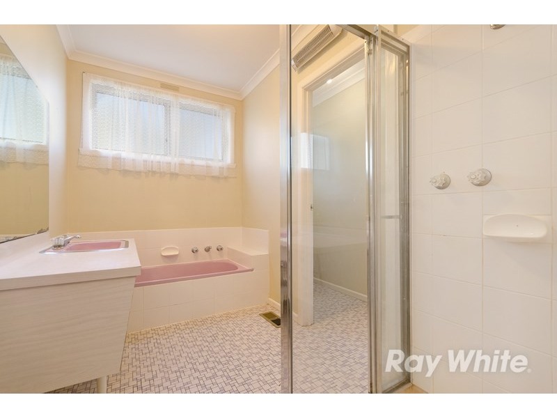 99 Bellbird Road, Mount Eliza VIC 3930