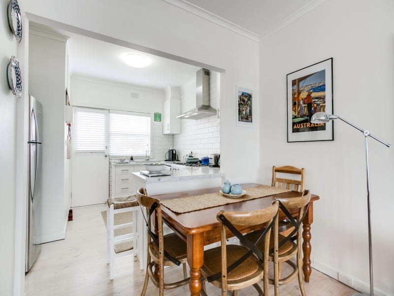 9/5 Barkly Street, Mornington VIC 3931