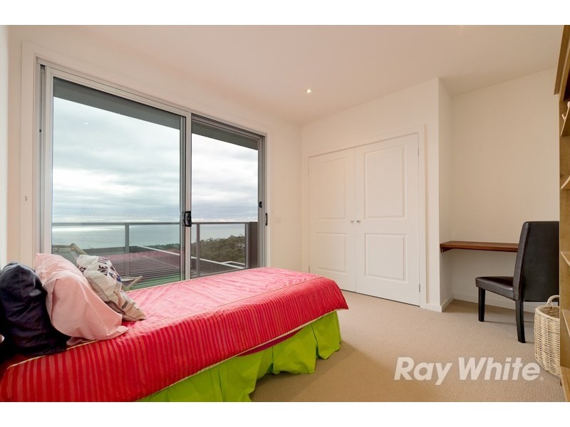 31 Cook Street, Mccrae VIC 3938