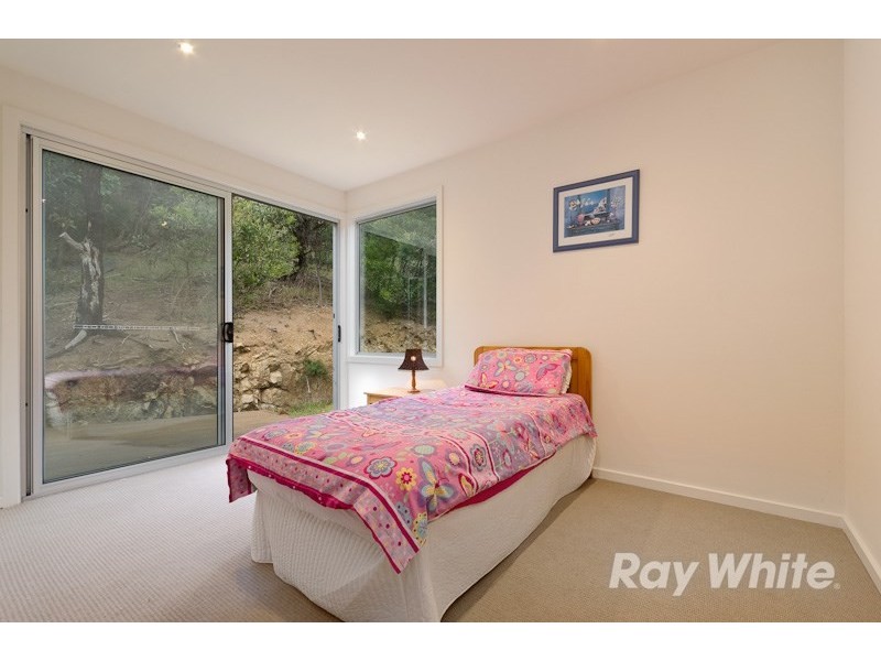 31 Cook Street, Mccrae VIC 3938