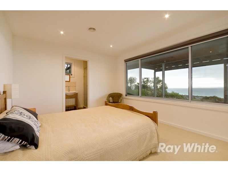 31 Cook Street, Mccrae VIC 3938