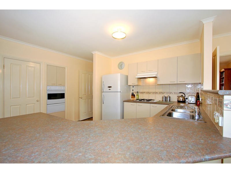 15 Aimee Court, Mornington VIC 3931