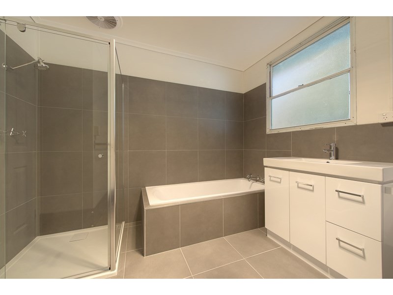 62 Robertson Drive, Mornington VIC 3931