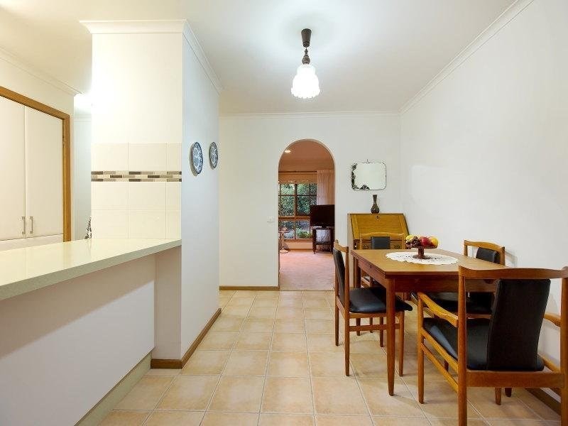 2/16 Murray Street, Mornington VIC 3931