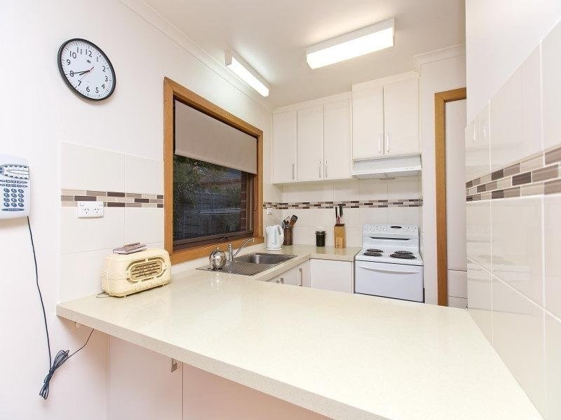 2/16 Murray Street, Mornington VIC 3931