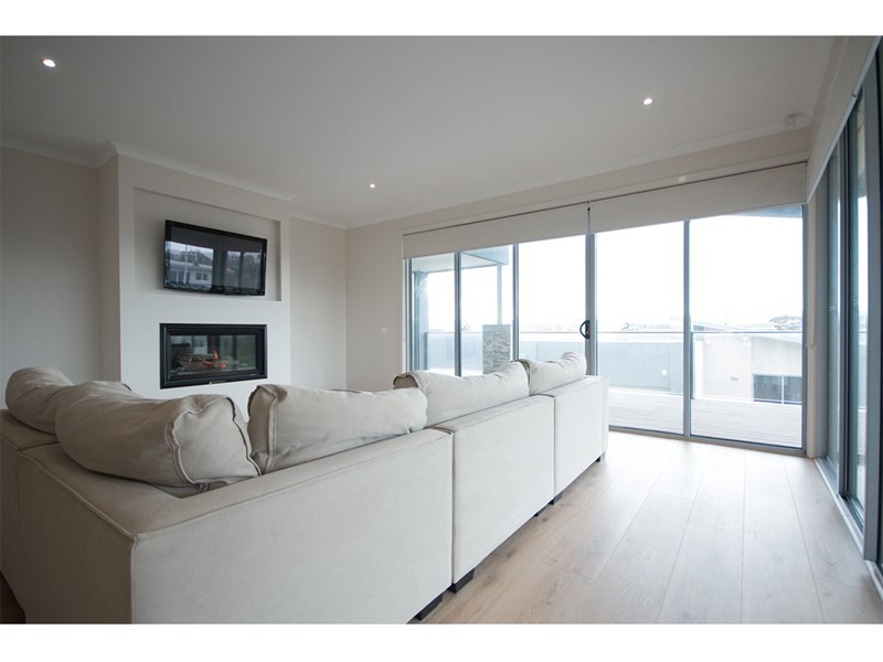 91 Helm Avenue, Safety Beach VIC 3936