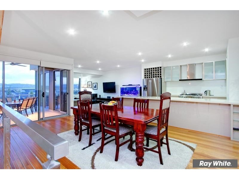 22 Spinnaker Terrace, Safety Beach VIC 3936