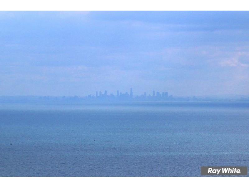 3 Esher Rise, Mount Martha VIC 3934