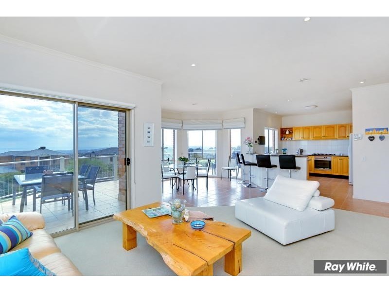 3 Esher Rise, Mount Martha VIC 3934