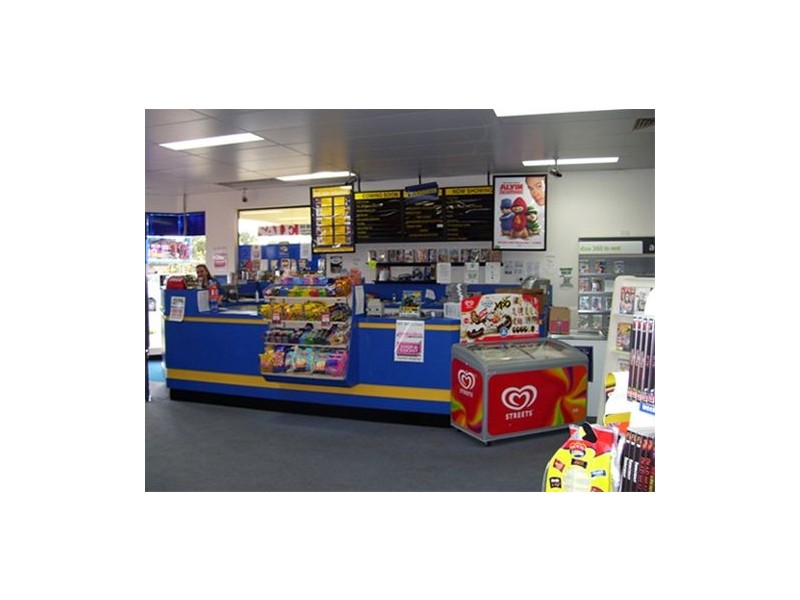 Shop 8, 13 Eramosa Road West, Somerville VIC 3912