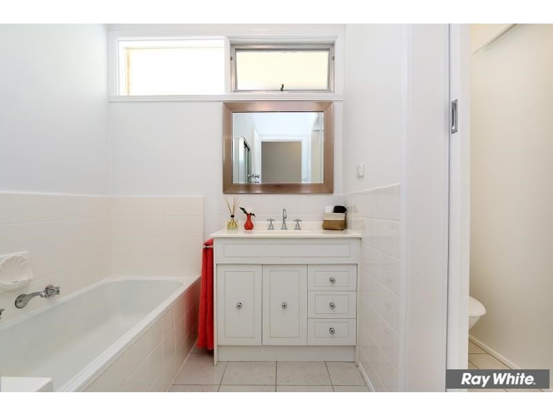 57 McComb Boulevard, Frankston South VIC 3199