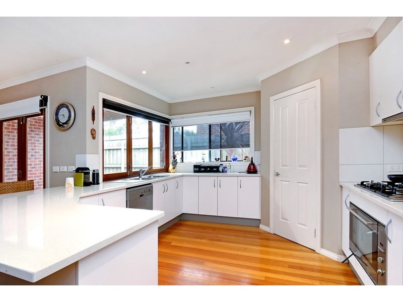 17 Orchard Grove, Tyabb VIC 3913