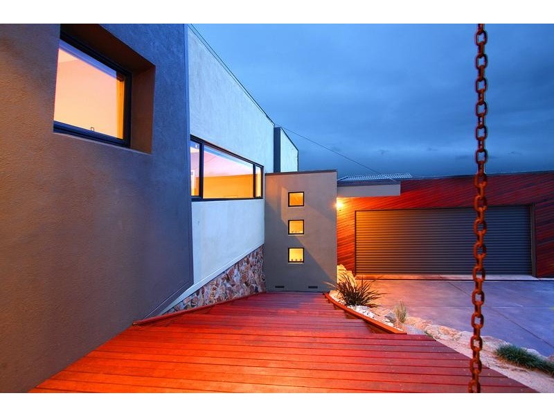 9 Cambridge Court, Mornington VIC 3931