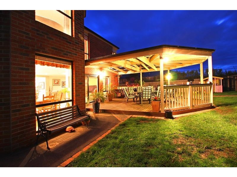 11 Meridian Way, Mornington VIC 3931