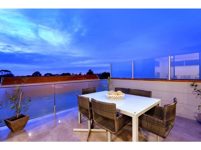 7 Mitchell Street, Mornington VIC 3931