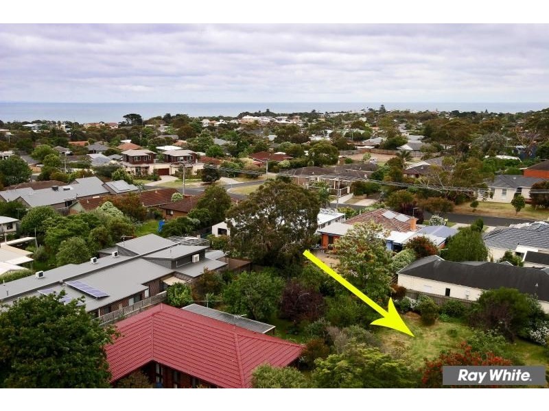 23 Carnoustie Grove, Mornington VIC 3931