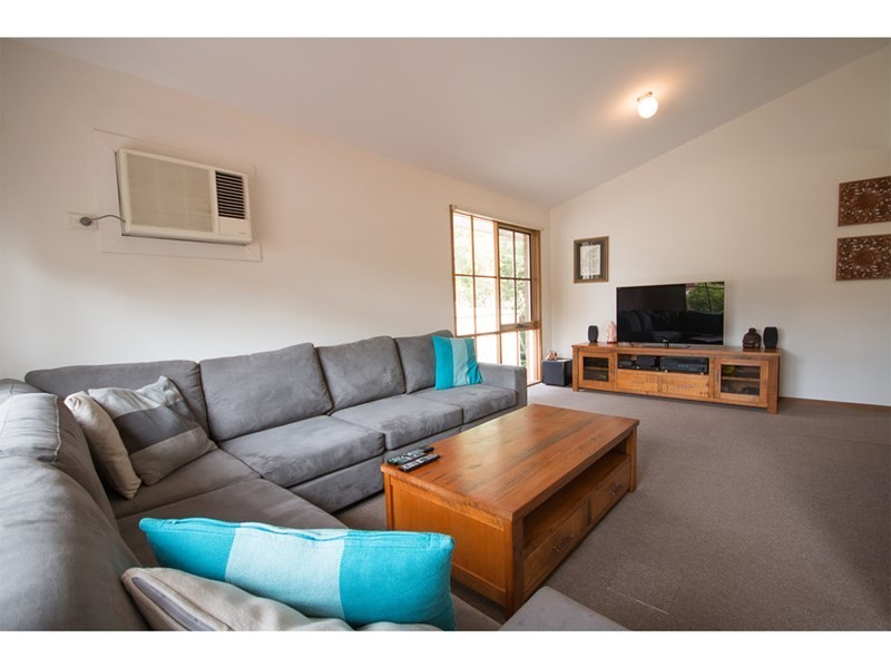 5A Poinciana Street, Frankston South VIC 3199