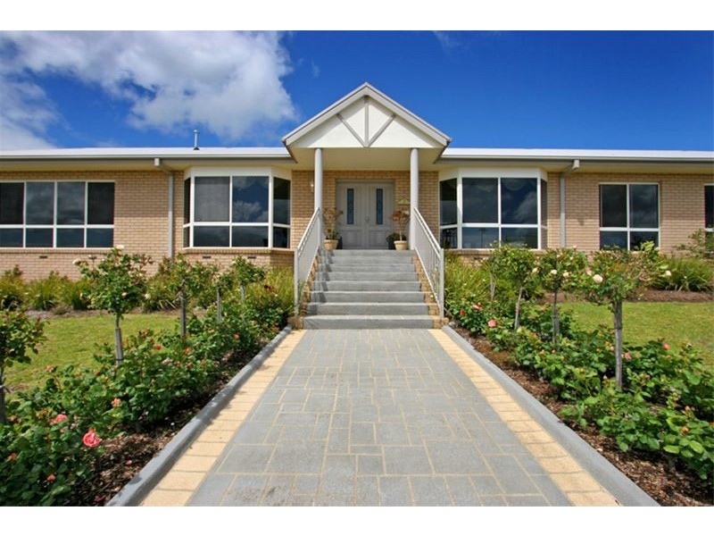 7 Hove Road, Mount Martha VIC 3934