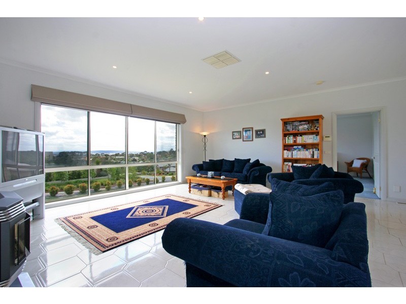 7 Hove Road, Mount Martha VIC 3934