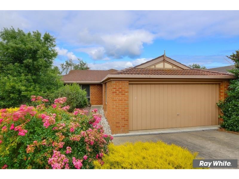 6 Flora Road, Mount Martha VIC 3934