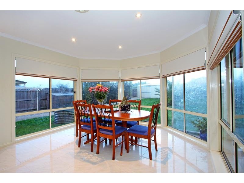 31 Summerfield Drive, Mornington VIC 3931