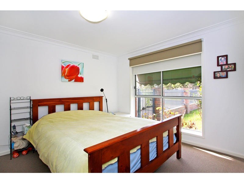 1/3 Johns Road, Mornington VIC 3931