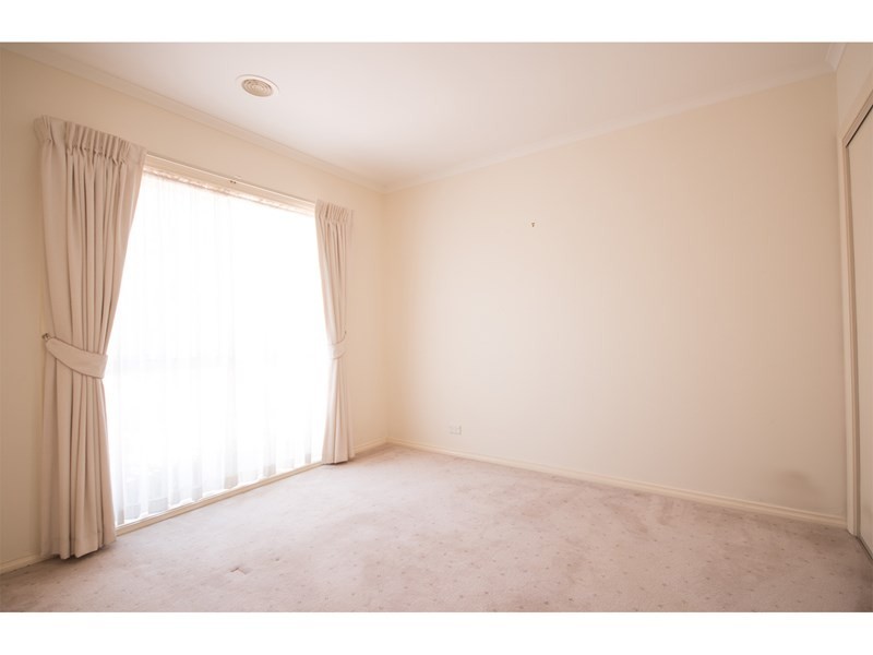 1/32 Alameda Avenue, Mornington VIC 3931