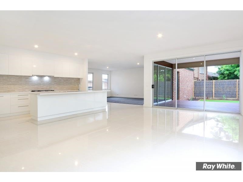 1-4/32 Ruth Road, Mornington VIC 3931