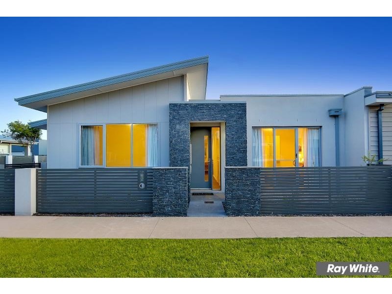 53 Spinnaker Terrace, Safety Beach VIC 3936