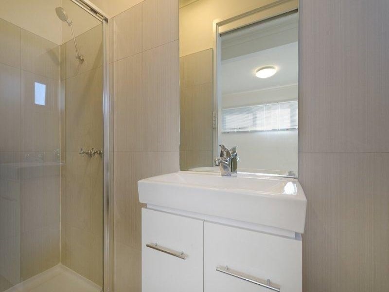 12 Fleet Street, Mornington VIC 3931