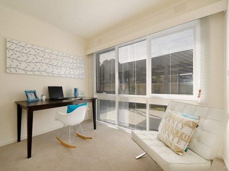 12 Fleet Street, Mornington VIC 3931