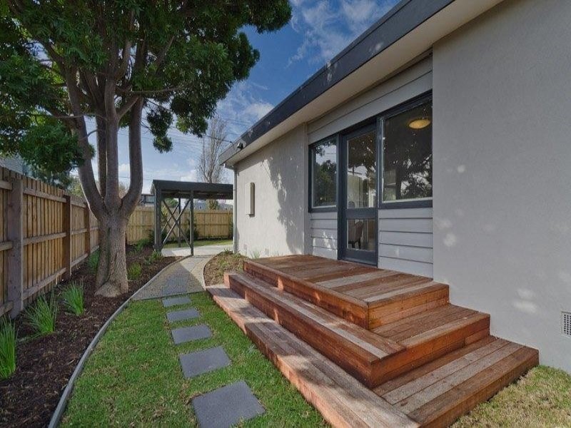 12 Fleet Street, Mornington VIC 3931