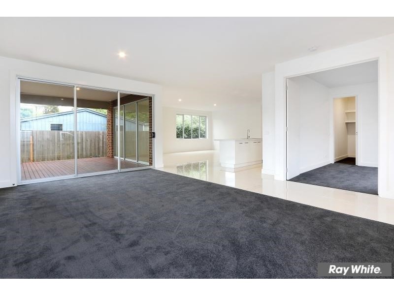 4/32 Ruth Road, Mornington VIC 3931