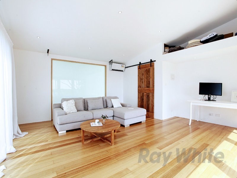 39 Volitans Avenue, Mount Eliza VIC 3930