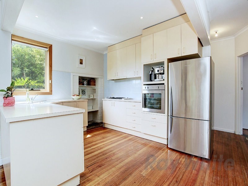 39 Volitans Avenue, Mount Eliza VIC 3930