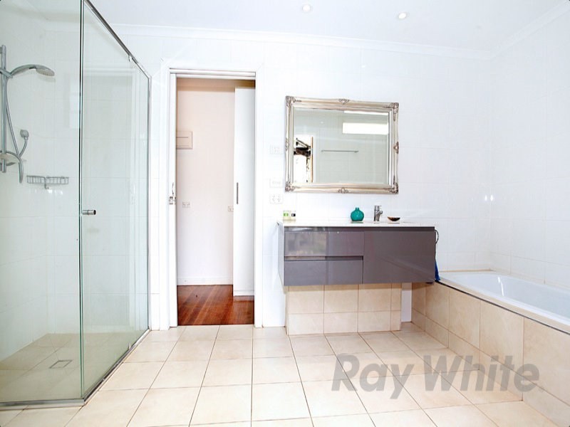 39 Volitans Avenue, Mount Eliza VIC 3930