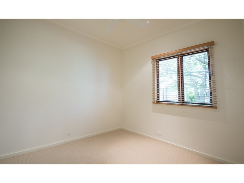 17 Hinkler Street, Mount Martha VIC 3934