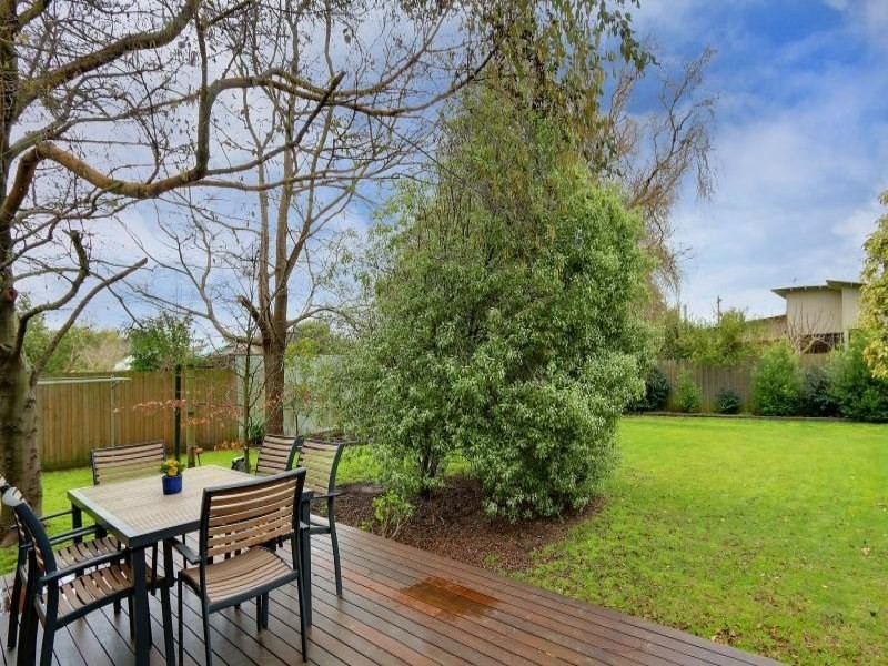 17 Hinkler Street, Mount Martha VIC 3934