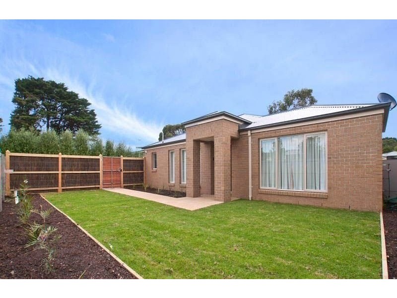 1/257 Marine Parade, Hastings VIC 3915