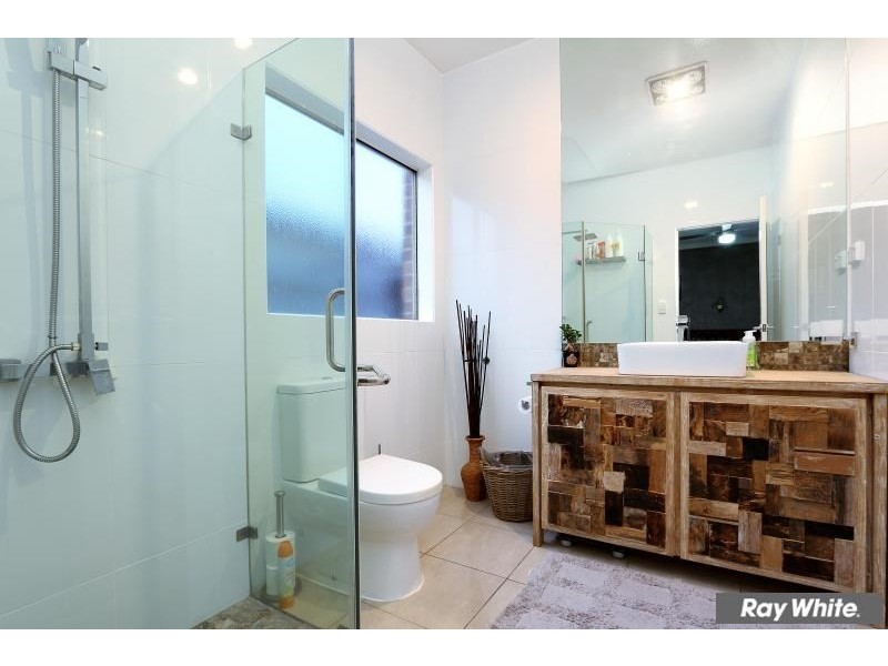 24 Veda Avenue, Mount Martha VIC 3934