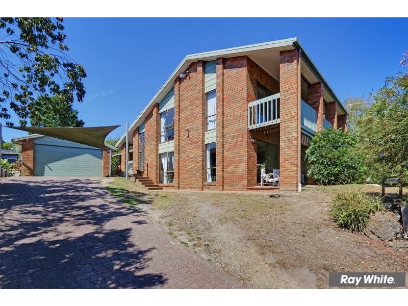 40 Cornwall Crescent, Mount Martha VIC 3934