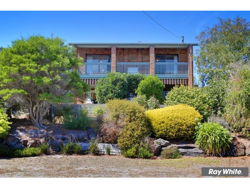 40 Cornwall Crescent, Mount Martha VIC 3934