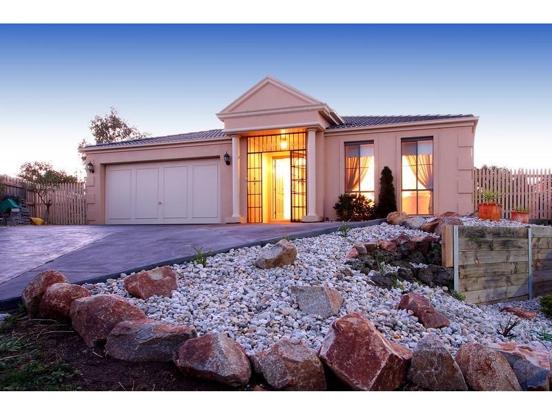 2 Olga Place, Mount Martha VIC 3934